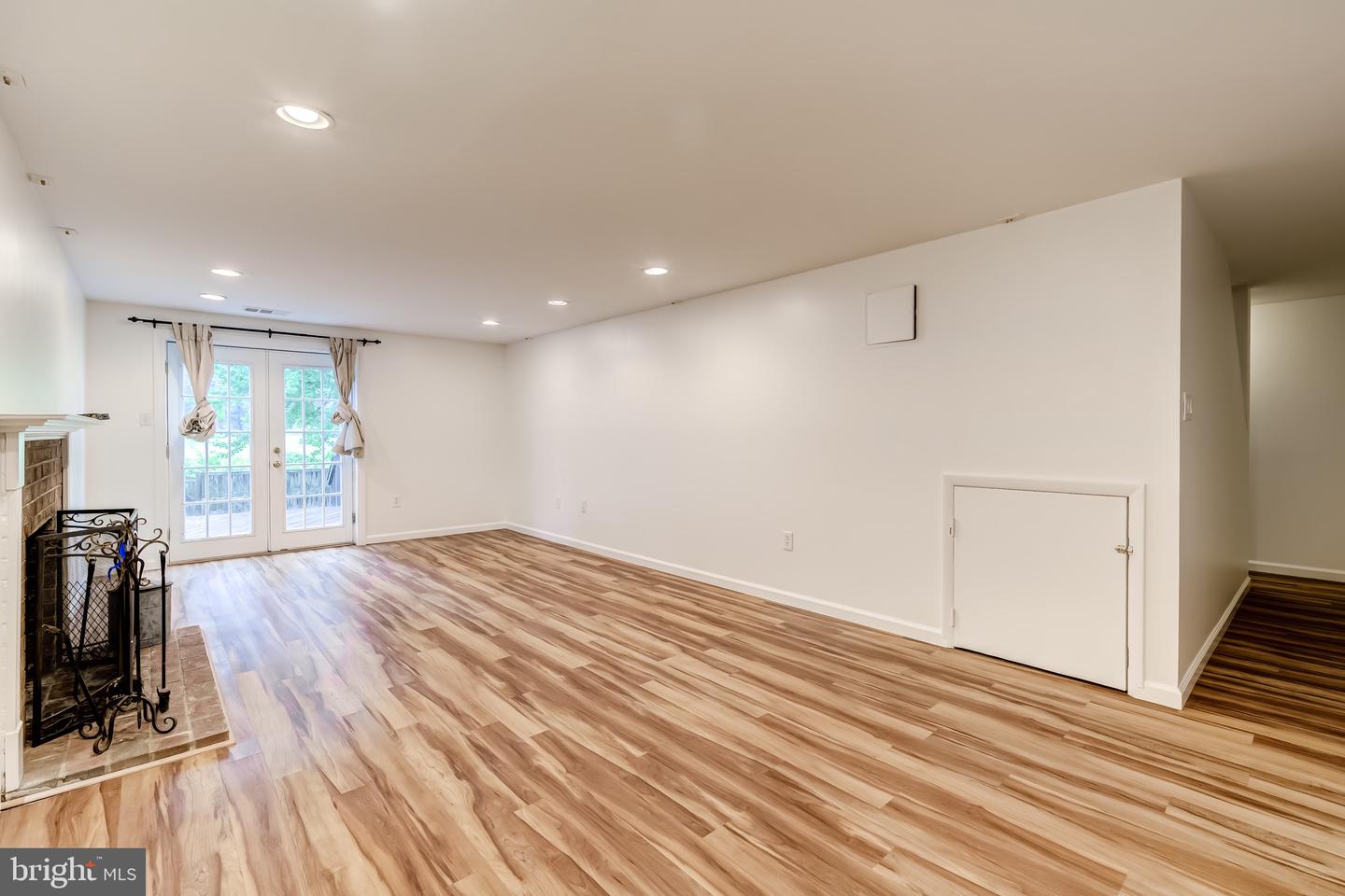 11993 BRICE HOUSE CT, WOODBRIDGE, Virginia 22192, 4 Bedrooms Bedrooms, ,3 BathroomsBathrooms,Residential,For sale,11993 BRICE HOUSE CT,VAPW2098192 MLS # VAPW2098192