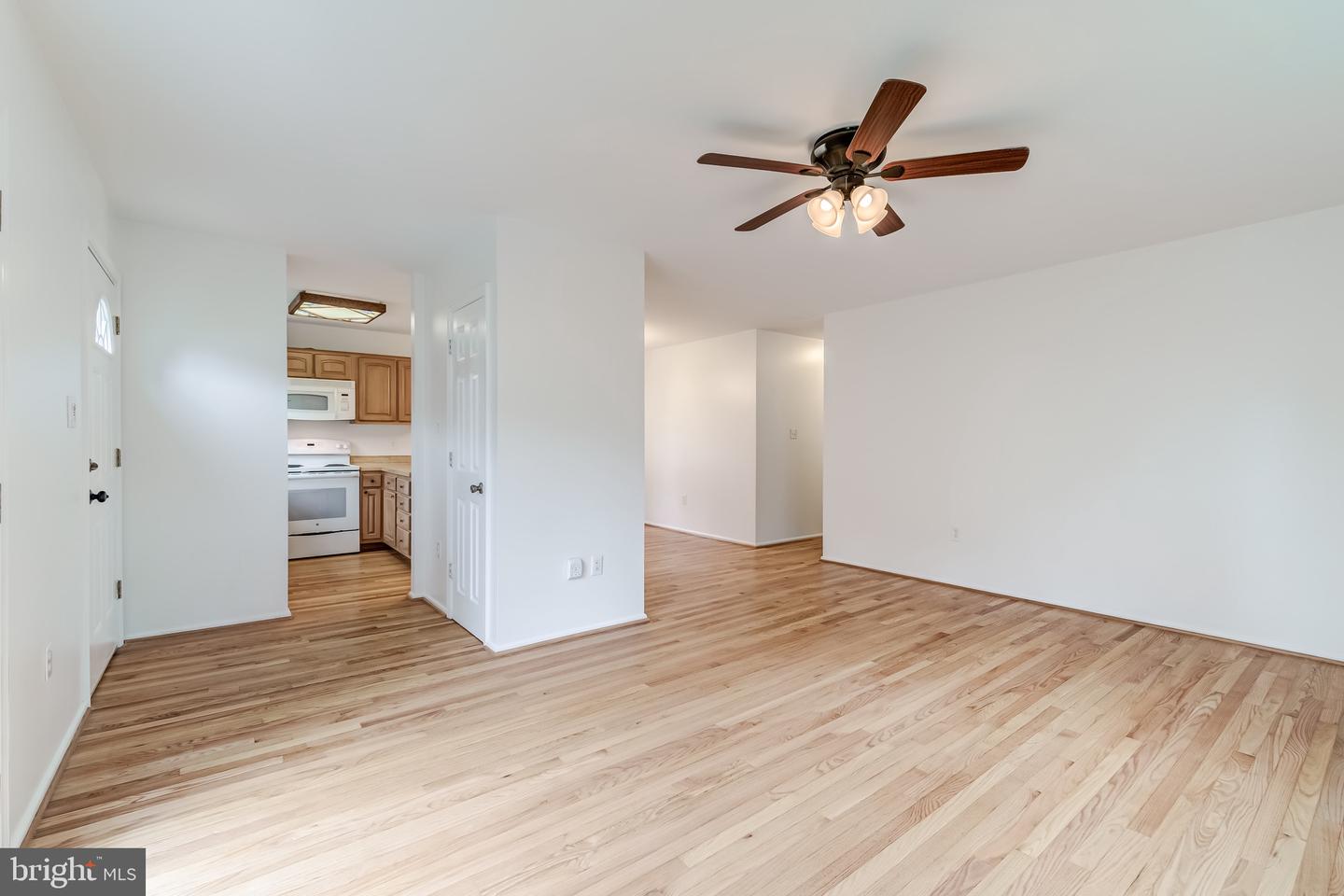 11993 BRICE HOUSE CT, WOODBRIDGE, Virginia 22192, 4 Bedrooms Bedrooms, ,3 BathroomsBathrooms,Residential,For sale,11993 BRICE HOUSE CT,VAPW2098192 MLS # VAPW2098192