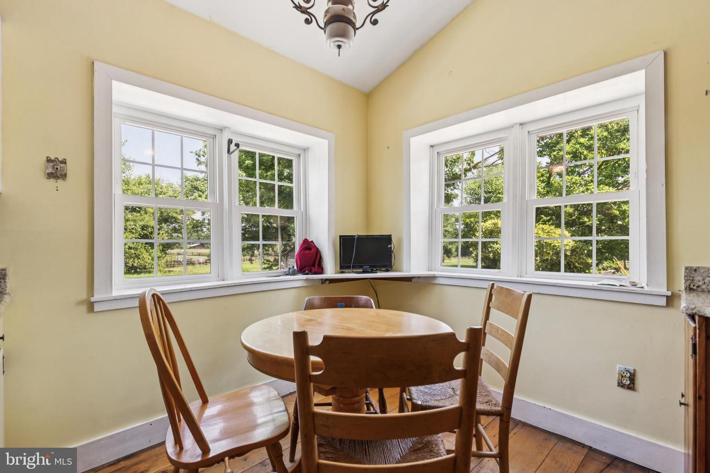 12969 BRUCE CT, LOVETTSVILLE, Virginia 20180, 4 Bedrooms Bedrooms, ,3 BathroomsBathrooms,Residential,For sale,12969 BRUCE CT,VALO2100860 MLS # VALO2100860