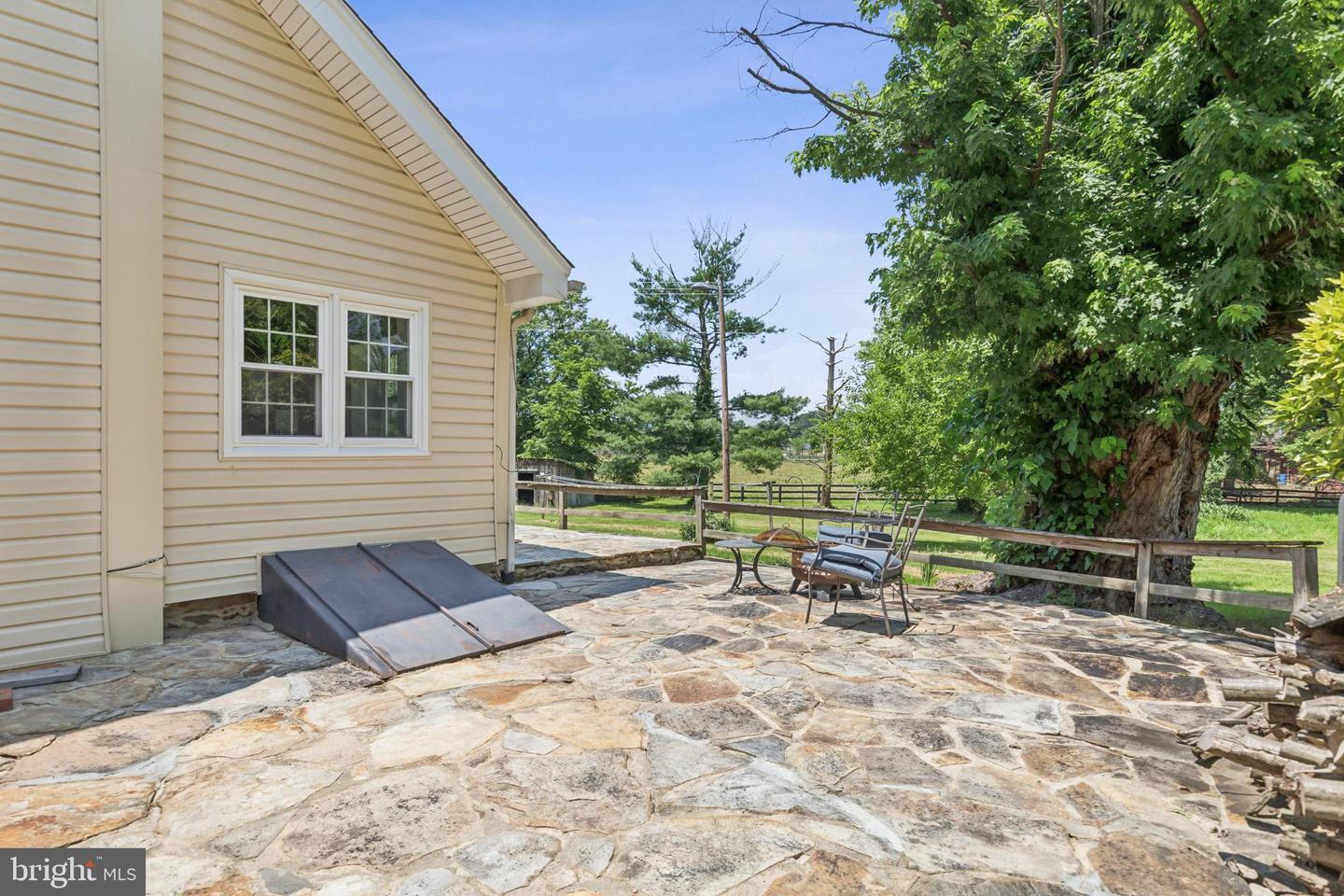 12969 BRUCE CT, LOVETTSVILLE, Virginia 20180, 4 Bedrooms Bedrooms, ,3 BathroomsBathrooms,Residential,For sale,12969 BRUCE CT,VALO2100860 MLS # VALO2100860