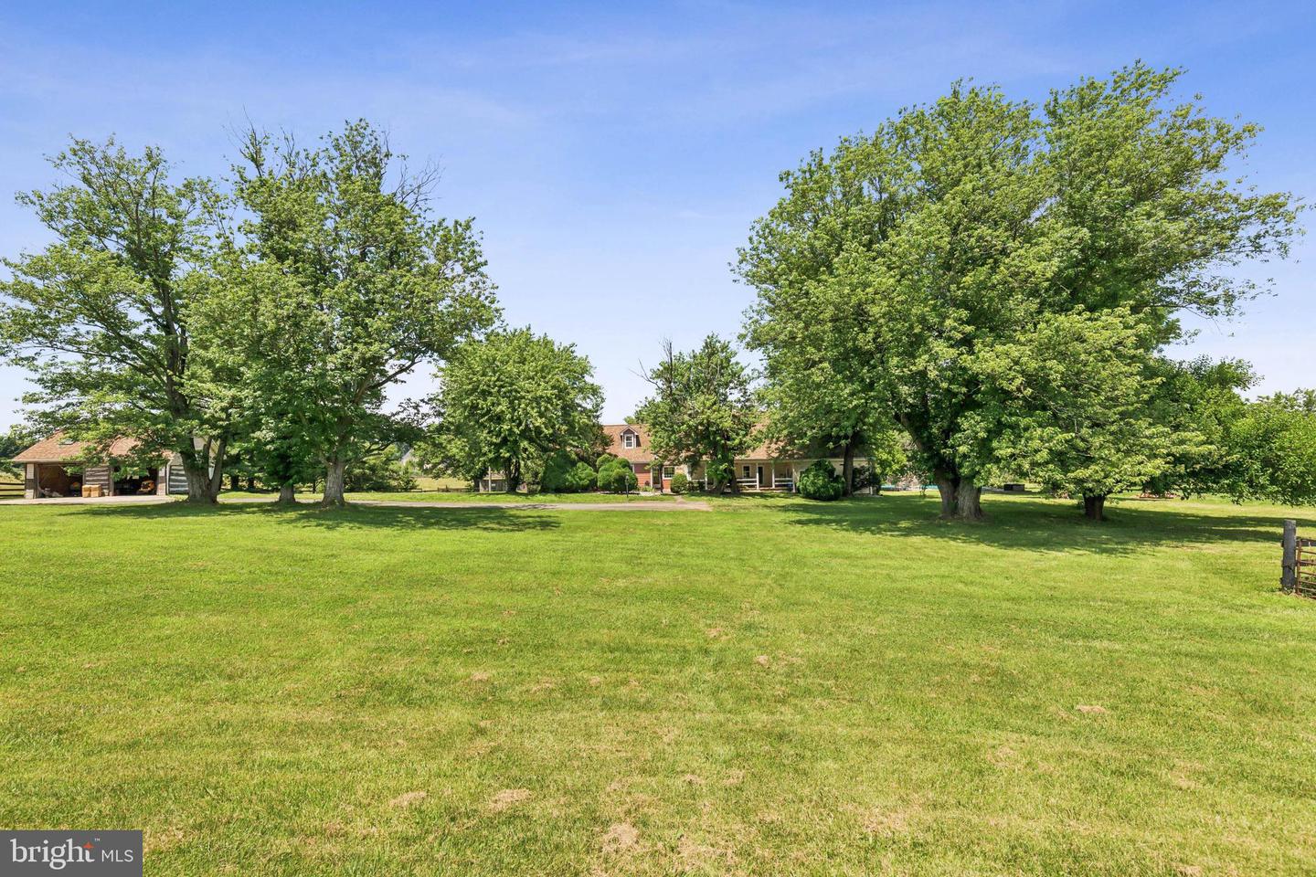 12969 BRUCE CT, LOVETTSVILLE, Virginia 20180, 4 Bedrooms Bedrooms, ,3 BathroomsBathrooms,Residential,For sale,12969 BRUCE CT,VALO2100860 MLS # VALO2100860