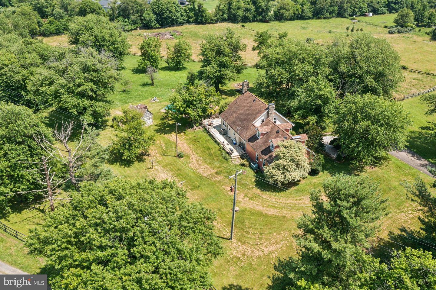 12969 BRUCE CT, LOVETTSVILLE, Virginia 20180, 4 Bedrooms Bedrooms, ,3 BathroomsBathrooms,Residential,For sale,12969 BRUCE CT,VALO2100860 MLS # VALO2100860