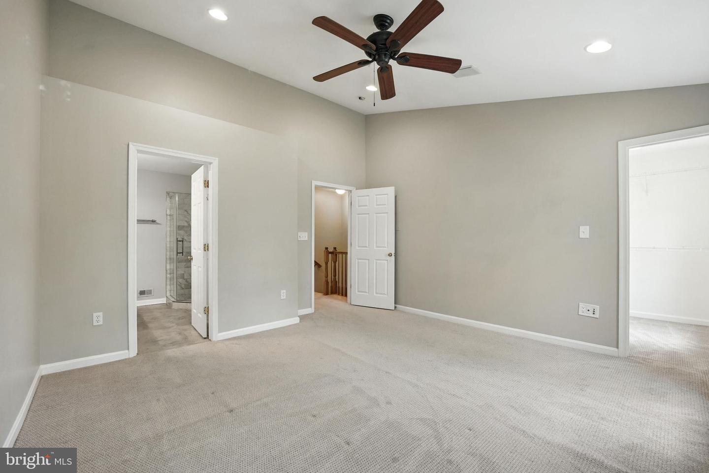1547 NORTHERN NECK DR #201, VIENNA, Virginia 22182, 2 Bedrooms Bedrooms, ,2 BathroomsBathrooms,Residential,For sale,1547 NORTHERN NECK DR #201,VAFX2252742 MLS # VAFX2252742