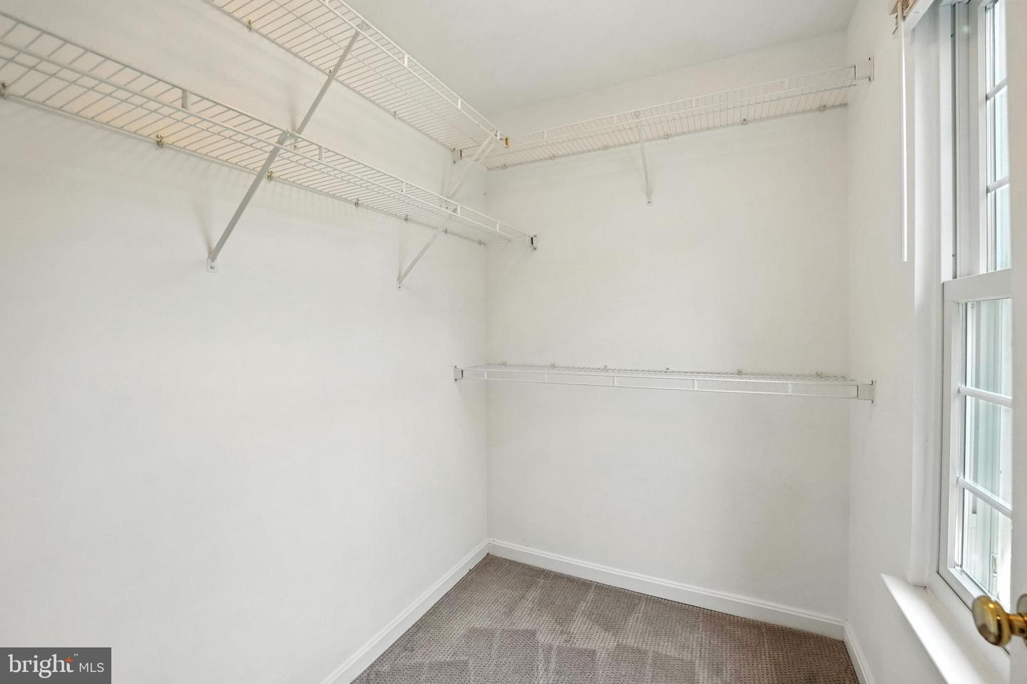1547 NORTHERN NECK DR #201, VIENNA, Virginia 22182, 2 Bedrooms Bedrooms, ,2 BathroomsBathrooms,Residential,For sale,1547 NORTHERN NECK DR #201,VAFX2252742 MLS # VAFX2252742