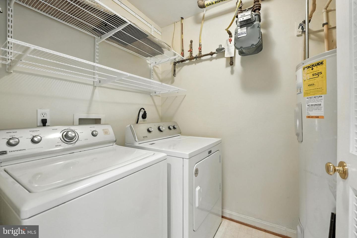 1547 NORTHERN NECK DR #201, VIENNA, Virginia 22182, 2 Bedrooms Bedrooms, ,2 BathroomsBathrooms,Residential,For sale,1547 NORTHERN NECK DR #201,VAFX2252742 MLS # VAFX2252742