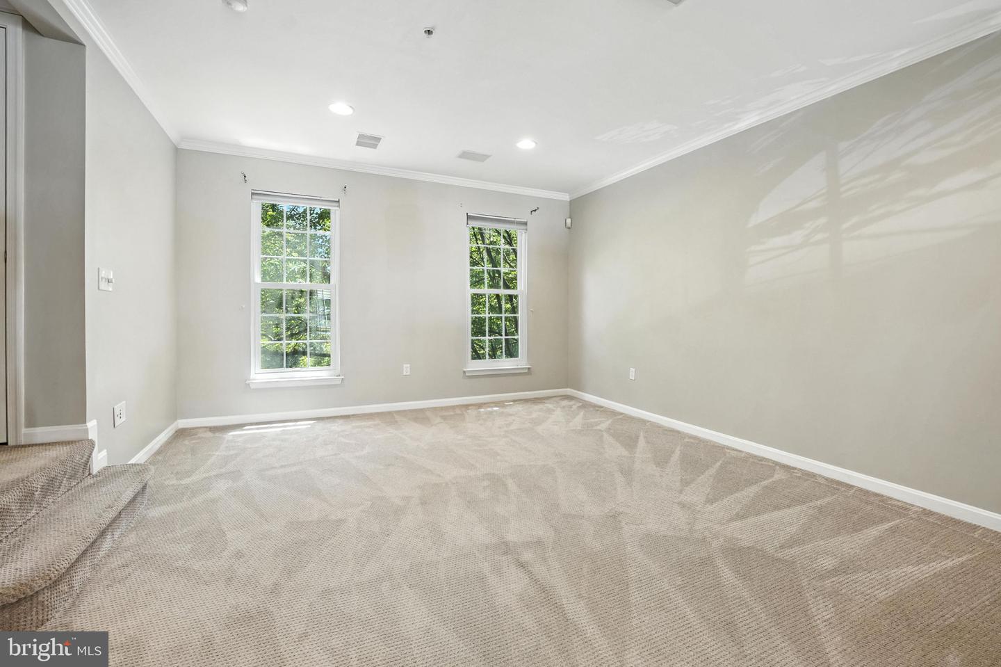 1547 NORTHERN NECK DR #201, VIENNA, Virginia 22182, 2 Bedrooms Bedrooms, ,2 BathroomsBathrooms,Residential,For sale,1547 NORTHERN NECK DR #201,VAFX2252742 MLS # VAFX2252742