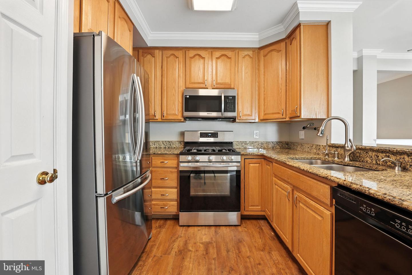 1547 NORTHERN NECK DR #201, VIENNA, Virginia 22182, 2 Bedrooms Bedrooms, ,2 BathroomsBathrooms,Residential,For sale,1547 NORTHERN NECK DR #201,VAFX2252742 MLS # VAFX2252742
