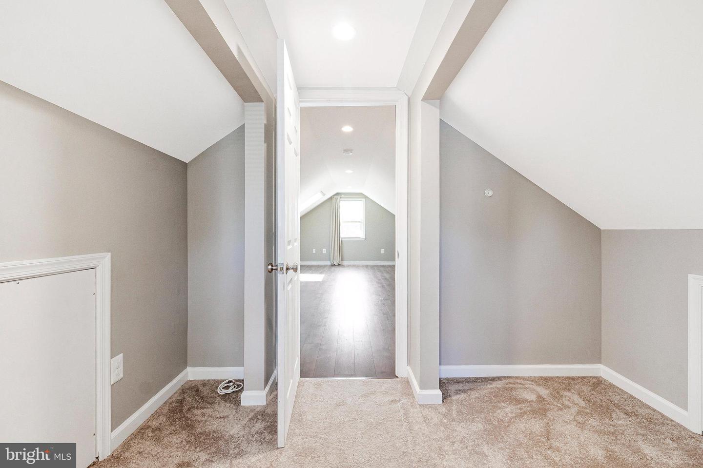 3015 GREENWAY BLVD, FALLS CHURCH, Virginia 22042, 3 Bedrooms Bedrooms, ,1 BathroomBathrooms,Residential,For sale,3015 GREENWAY BLVD,VAFX2252620 MLS # VAFX2252620