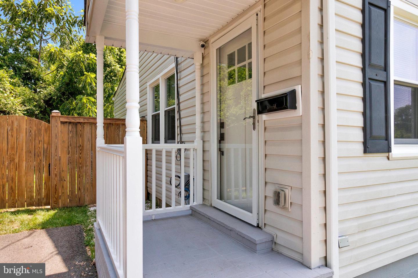 3015 GREENWAY BLVD, FALLS CHURCH, Virginia 22042, 3 Bedrooms Bedrooms, ,1 BathroomBathrooms,Residential,For sale,3015 GREENWAY BLVD,VAFX2252620 MLS # VAFX2252620