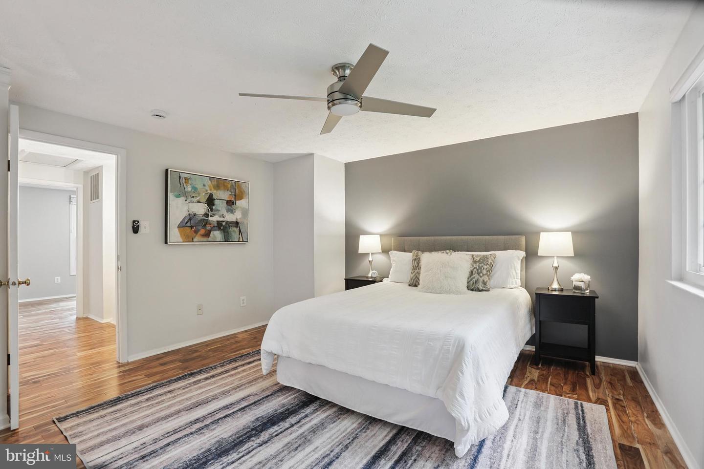 2307 MIDDLE CREEK LN, RESTON, Virginia 20191, 3 Bedrooms Bedrooms, ,2 BathroomsBathrooms,Residential,For sale,2307 MIDDLE CREEK LN,VAFX2252638 MLS # VAFX2252638