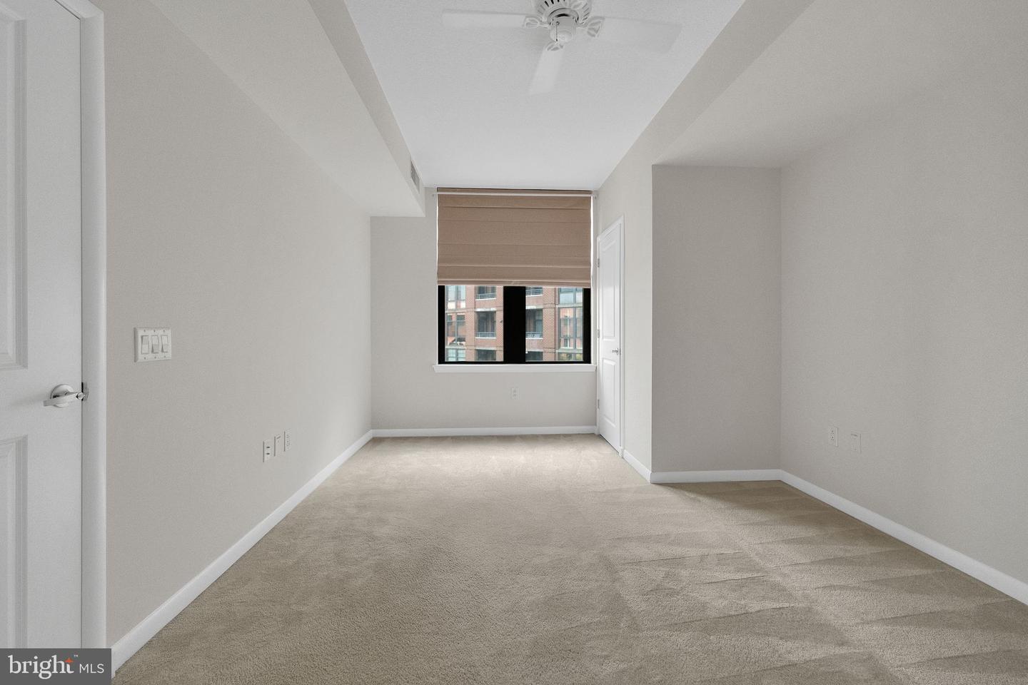 1021 N GARFIELD ST #527, ARLINGTON, Virginia 22201, 1 Bedroom Bedrooms, ,1 BathroomBathrooms,Residential,For sale,1021 N GARFIELD ST #527,VAAR2060006 MLS # VAAR2060006