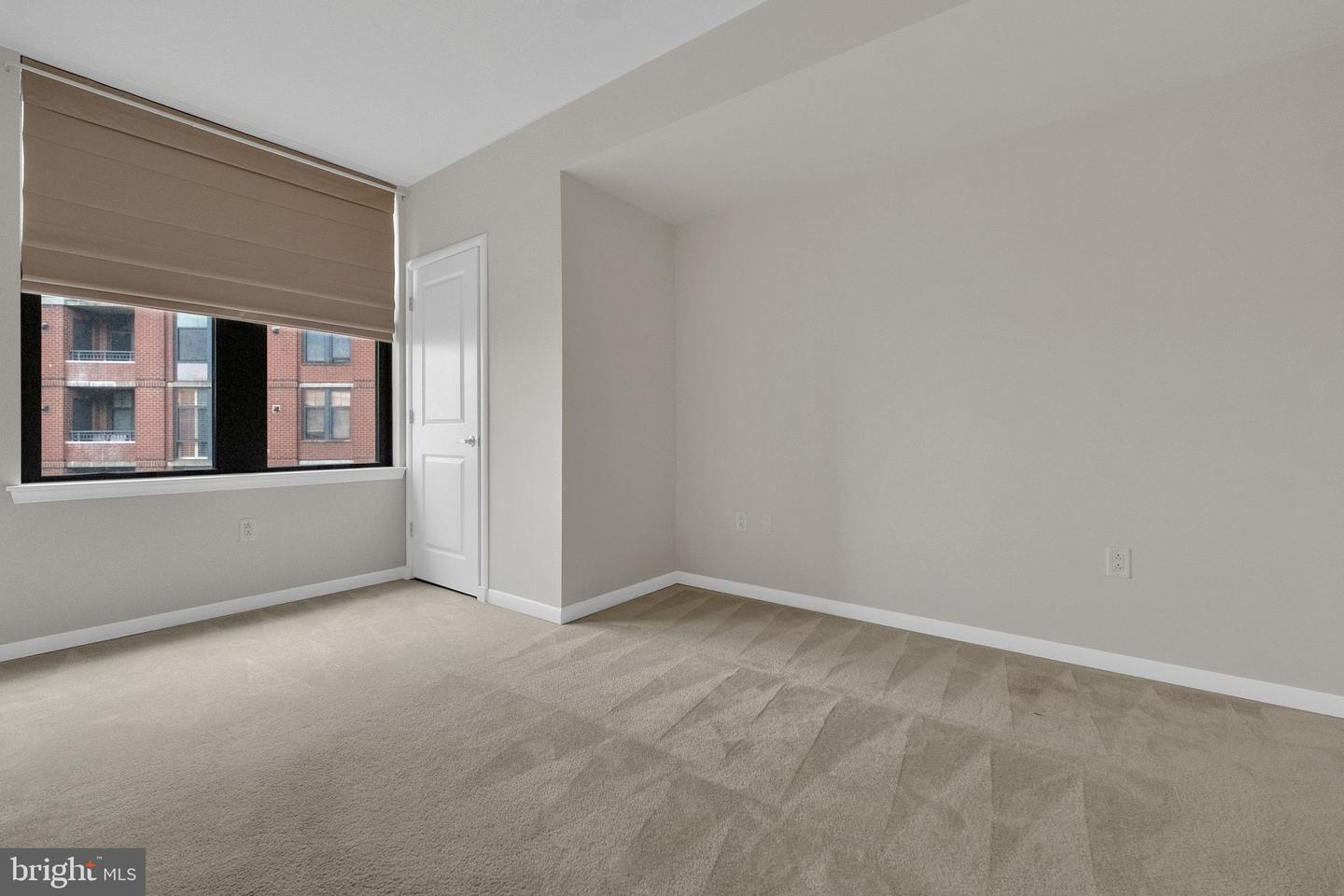 1021 N GARFIELD ST #527, ARLINGTON, Virginia 22201, 1 Bedroom Bedrooms, ,1 BathroomBathrooms,Residential,For sale,1021 N GARFIELD ST #527,VAAR2060006 MLS # VAAR2060006