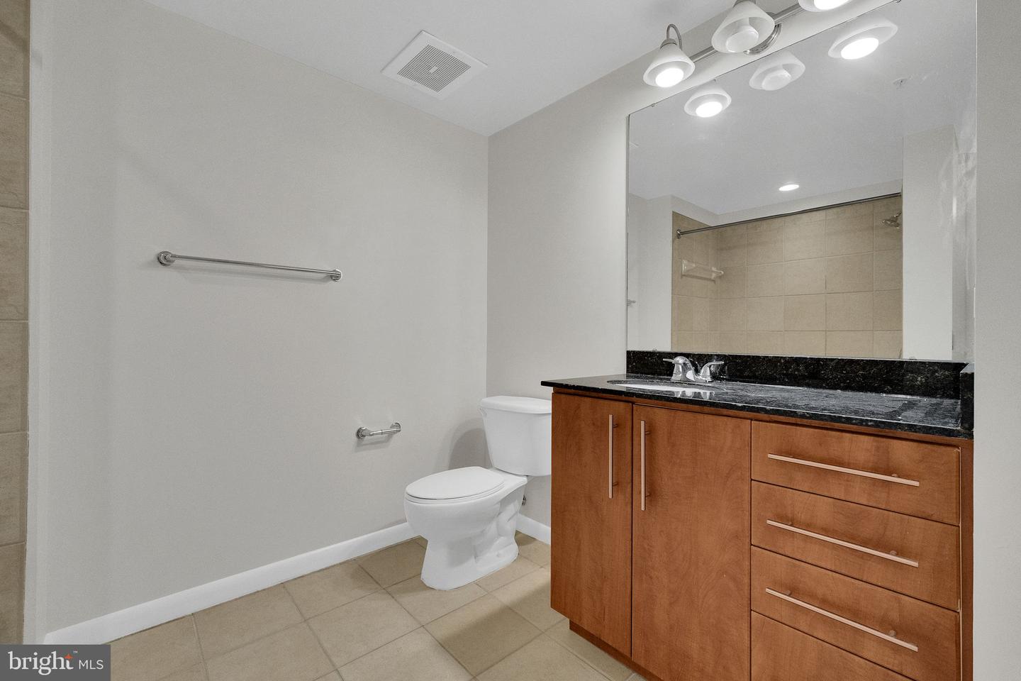 1021 N GARFIELD ST #527, ARLINGTON, Virginia 22201, 1 Bedroom Bedrooms, ,1 BathroomBathrooms,Residential,For sale,1021 N GARFIELD ST #527,VAAR2060006 MLS # VAAR2060006