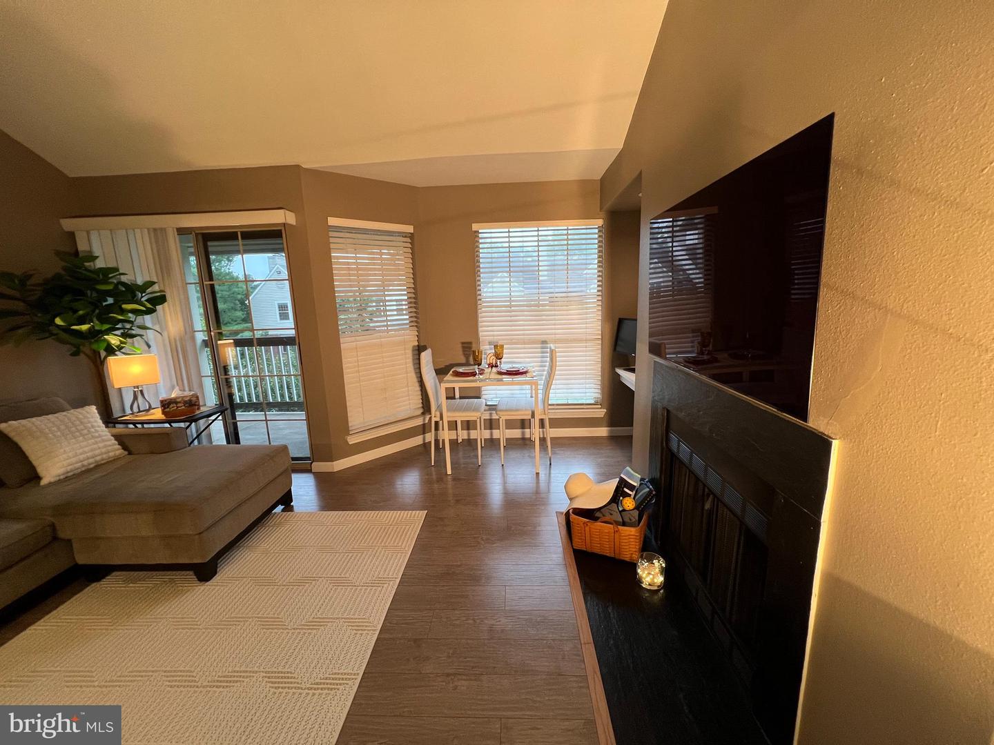 12163 PENDERVIEW TER #1034, FAIRFAX, Virginia 22033, 1 Bedroom Bedrooms, ,1 BathroomBathrooms,Residential,For sale,12163 PENDERVIEW TER #1034,VAFX2252658 MLS # VAFX2252658