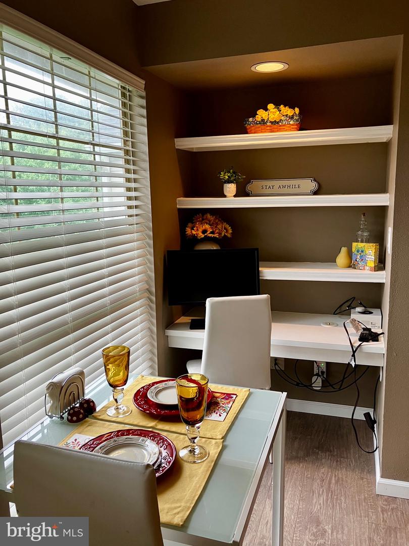 12163 PENDERVIEW TER #1034, FAIRFAX, Virginia 22033, 1 Bedroom Bedrooms, ,1 BathroomBathrooms,Residential,For sale,12163 PENDERVIEW TER #1034,VAFX2252658 MLS # VAFX2252658