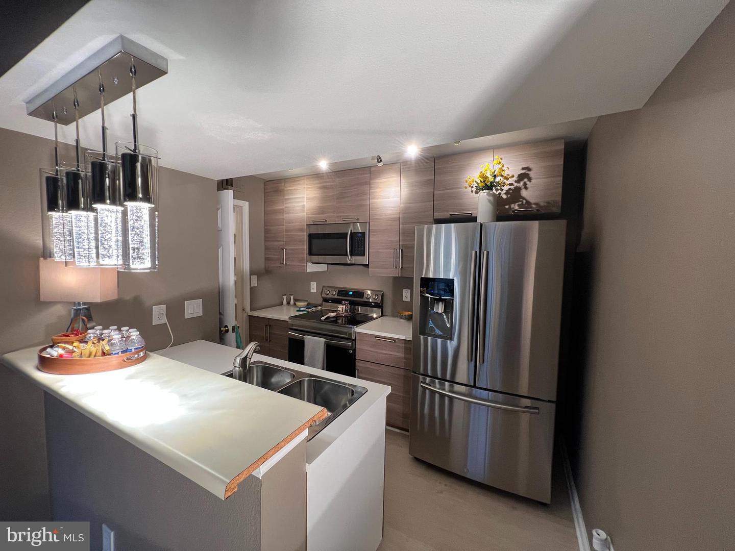 12163 PENDERVIEW TER #1034, FAIRFAX, Virginia 22033, 1 Bedroom Bedrooms, ,1 BathroomBathrooms,Residential,For sale,12163 PENDERVIEW TER #1034,VAFX2252658 MLS # VAFX2252658