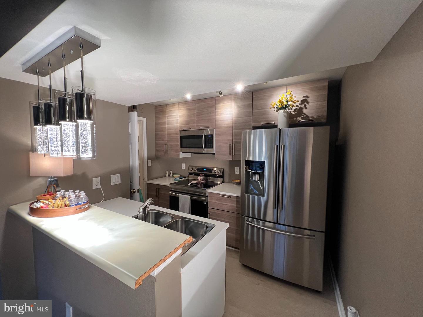12163 PENDERVIEW TER #1034, FAIRFAX, Virginia 22033, 1 Bedroom Bedrooms, ,1 BathroomBathrooms,Residential,For sale,12163 PENDERVIEW TER #1034,VAFX2252658 MLS # VAFX2252658