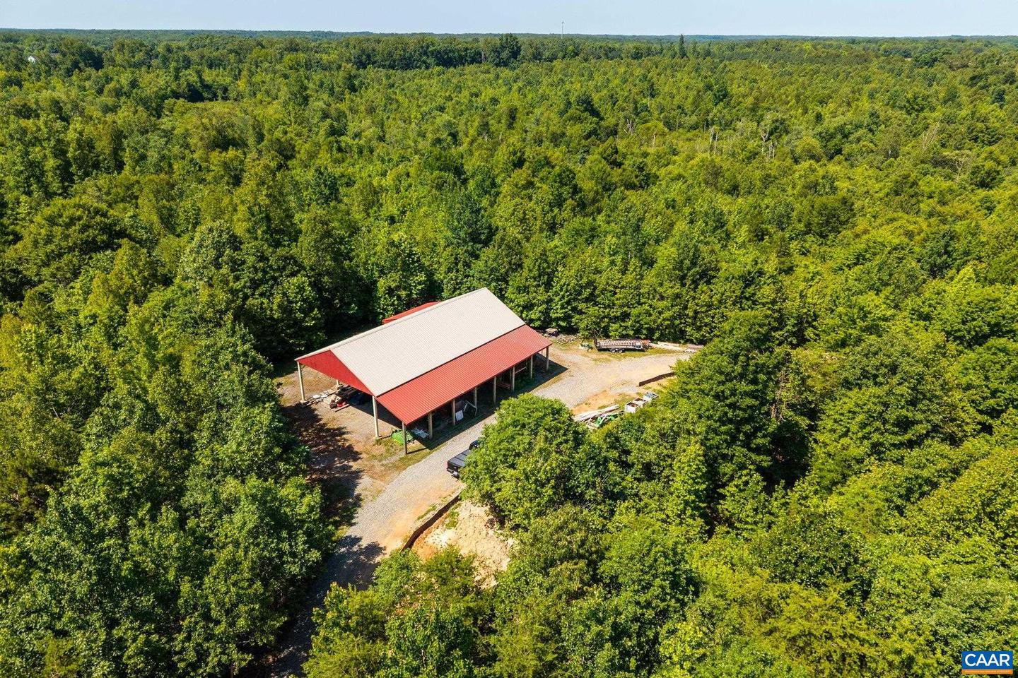 1 CROSS COUNTY RD, MINERAL, Virginia 23117, 6 Bedrooms Bedrooms, ,3 BathroomsBathrooms,Residential,For sale,1 CROSS COUNTY RD,666254 MLS # 666254