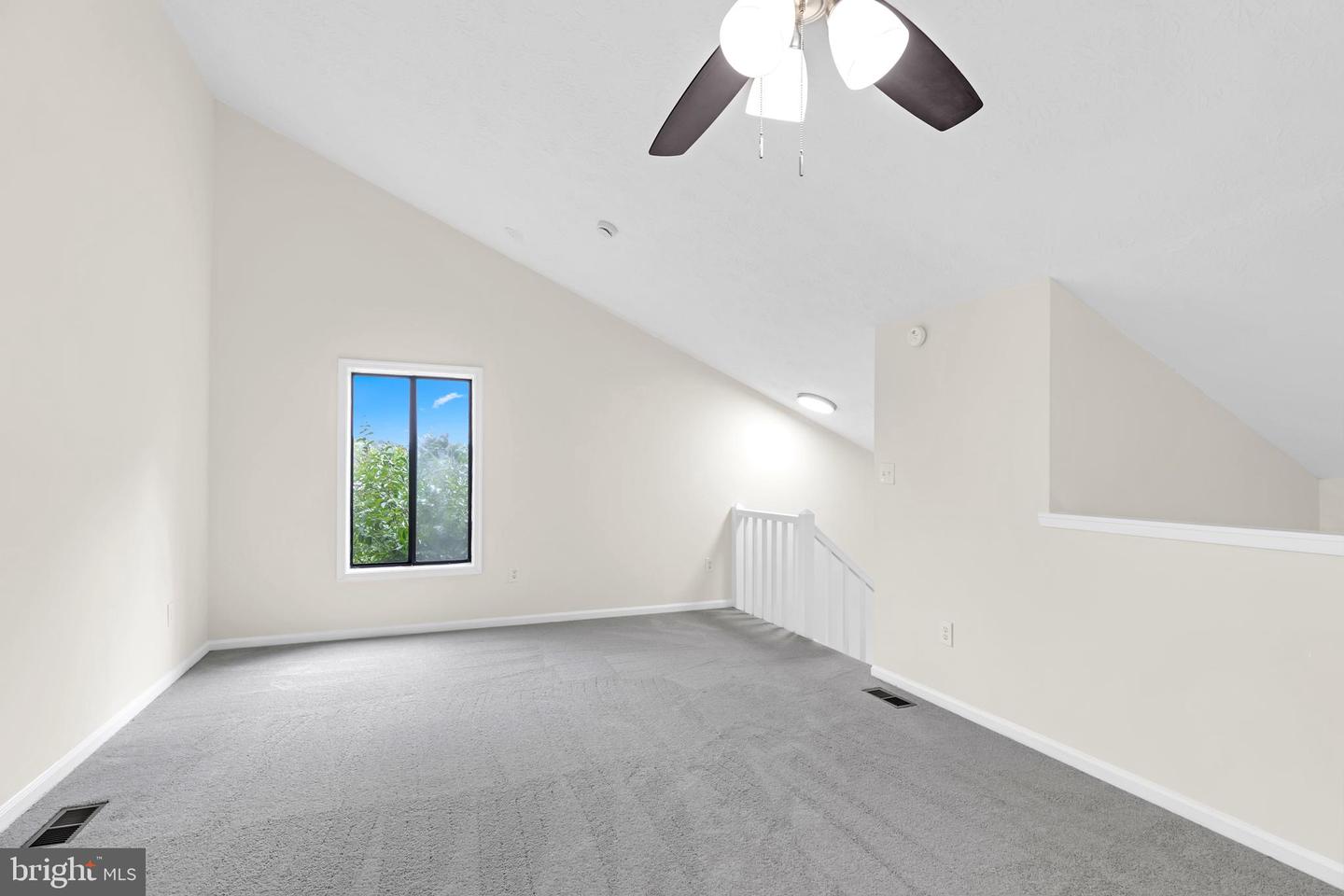 2273 HUNTERS RUN DR, RESTON, Virginia 20191, 2 Bedrooms Bedrooms, ,2 BathroomsBathrooms,Residential,For sale,2273 HUNTERS RUN DR,VAFX2252800 MLS # VAFX2252800