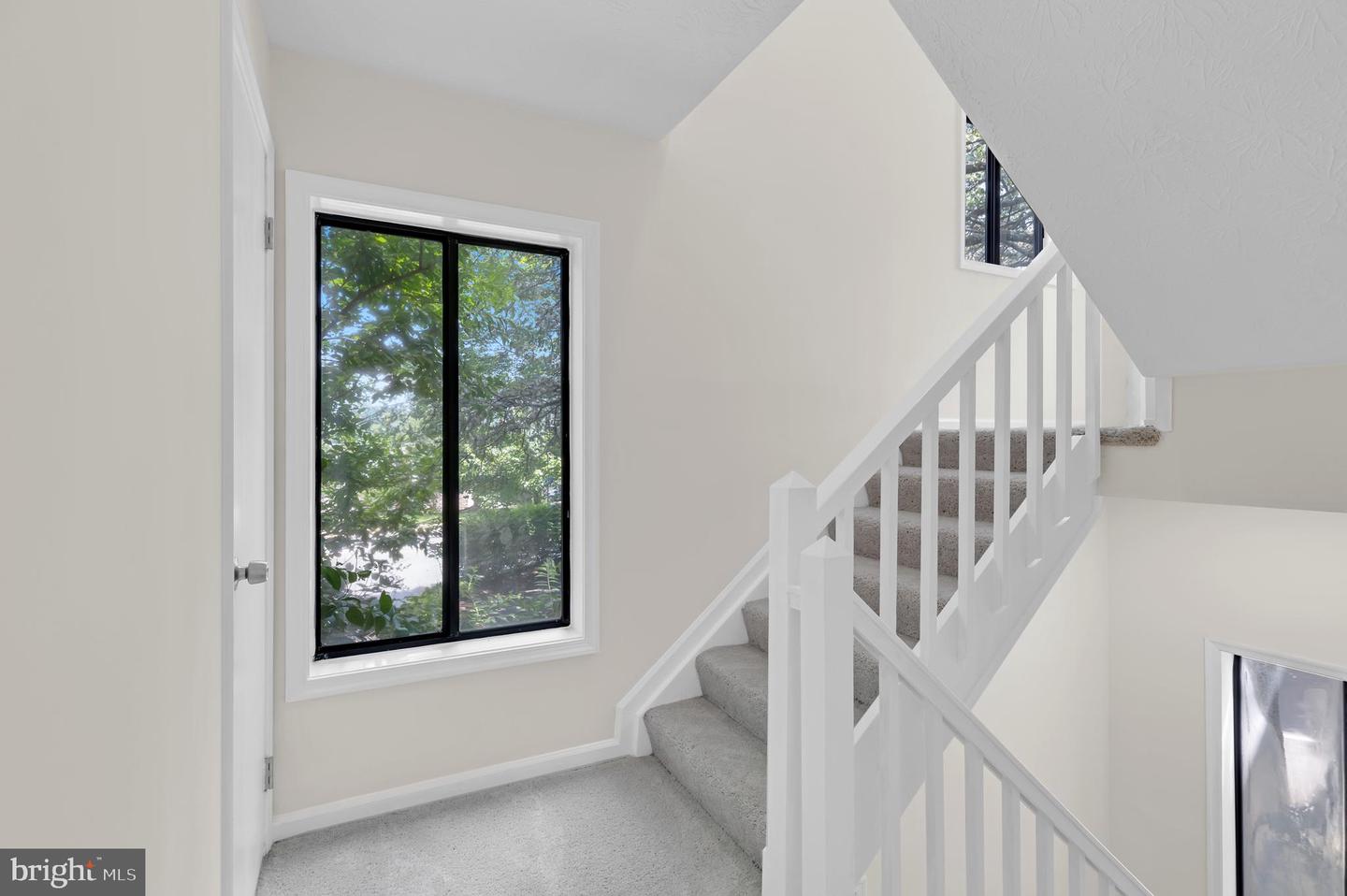 2273 HUNTERS RUN DR, RESTON, Virginia 20191, 2 Bedrooms Bedrooms, ,2 BathroomsBathrooms,Residential,For sale,2273 HUNTERS RUN DR,VAFX2252800 MLS # VAFX2252800
