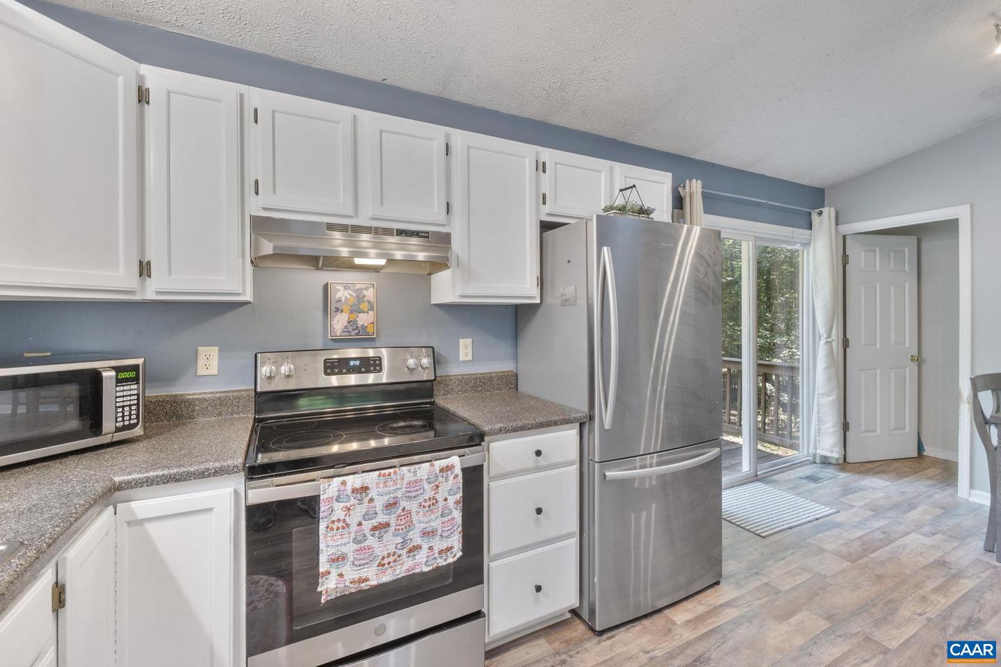 16 EAST POINT RD, PALMYRA, Virginia 22963, 3 Bedrooms Bedrooms, ,3 BathroomsBathrooms,Residential,For sale,16 EAST POINT RD,666263 MLS # 666263
