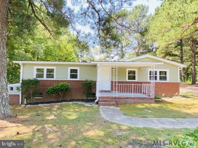 26460 FORTY-SEVEN HWY, SOUTH HILL, Virginia 23970, 3 Bedrooms Bedrooms, 7 Rooms Rooms,2 BathroomsBathrooms,Residential,For sale,26460 FORTY-SEVEN HWY,VAMB2000066 MLS # VAMB2000066