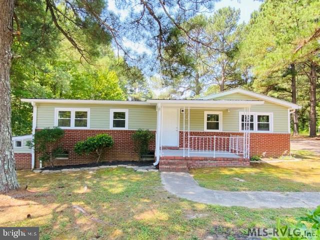 26460 FORTY-SEVEN HWY, SOUTH HILL, Virginia 23970, 3 Bedrooms Bedrooms, 7 Rooms Rooms,2 BathroomsBathrooms,Residential,For sale,26460 FORTY-SEVEN HWY,VAMB2000066 MLS # VAMB2000066