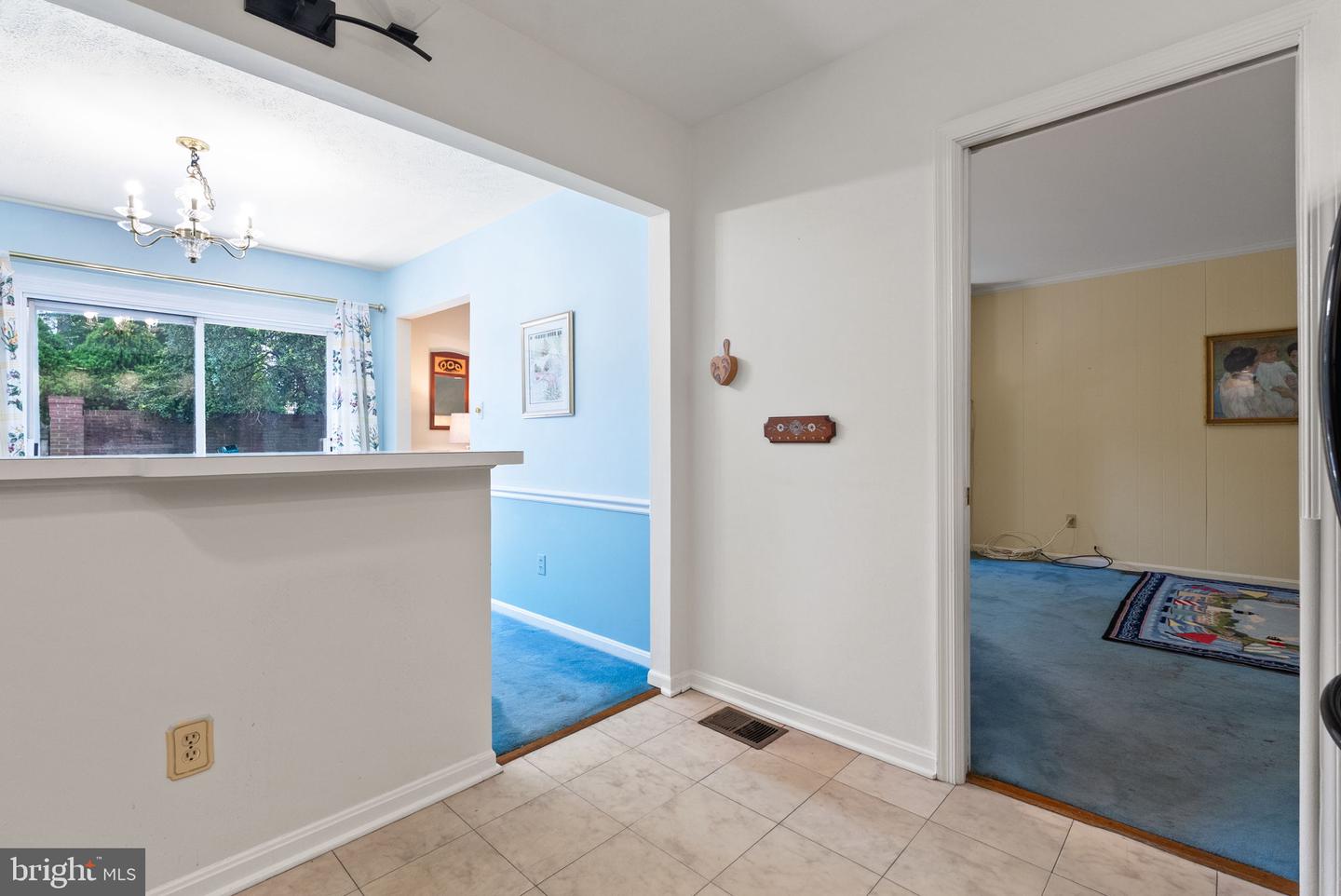 3734 12TH ST S, ARLINGTON, Virginia 22204, 3 Bedrooms Bedrooms, ,2 BathroomsBathrooms,Residential,For sale,3734 12TH ST S,VAAR2060060 MLS # VAAR2060060