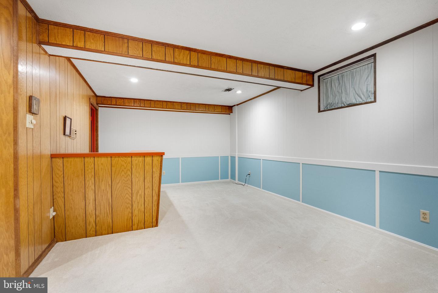 3734 12TH ST S, ARLINGTON, Virginia 22204, 3 Bedrooms Bedrooms, ,2 BathroomsBathrooms,Residential,For sale,3734 12TH ST S,VAAR2060060 MLS # VAAR2060060