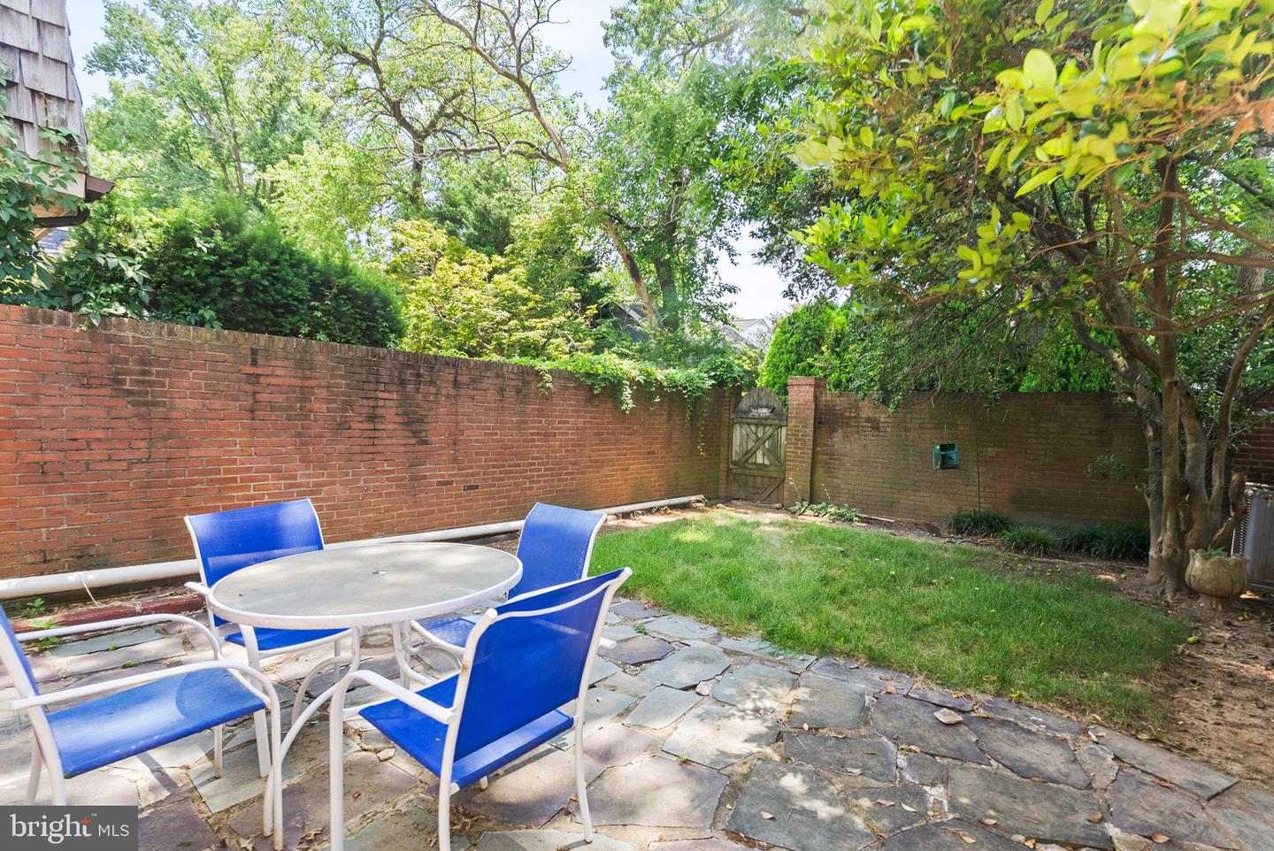 3734 12TH ST S, ARLINGTON, Virginia 22204, 3 Bedrooms Bedrooms, ,2 BathroomsBathrooms,Residential,For sale,3734 12TH ST S,VAAR2060060 MLS # VAAR2060060