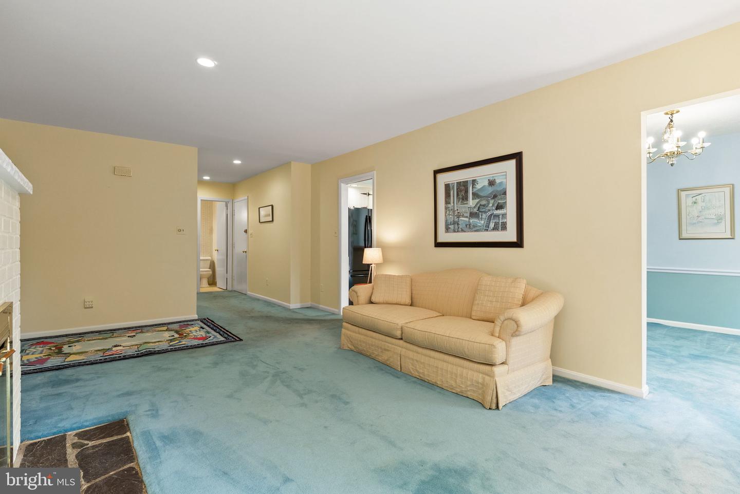 3734 12TH ST S, ARLINGTON, Virginia 22204, 3 Bedrooms Bedrooms, ,2 BathroomsBathrooms,Residential,For sale,3734 12TH ST S,VAAR2060060 MLS # VAAR2060060