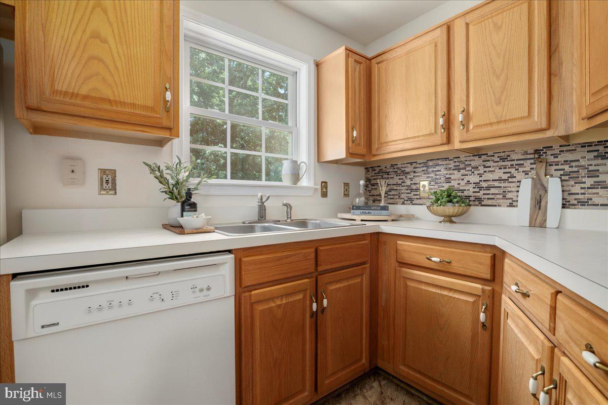 302 PILOT VIEW DR, CONCORD, Virginia 24538, 3 Bedrooms Bedrooms, ,2 BathroomsBathrooms,Residential,For sale,302 PILOT VIEW DR,VACP2000090 MLS # VACP2000090