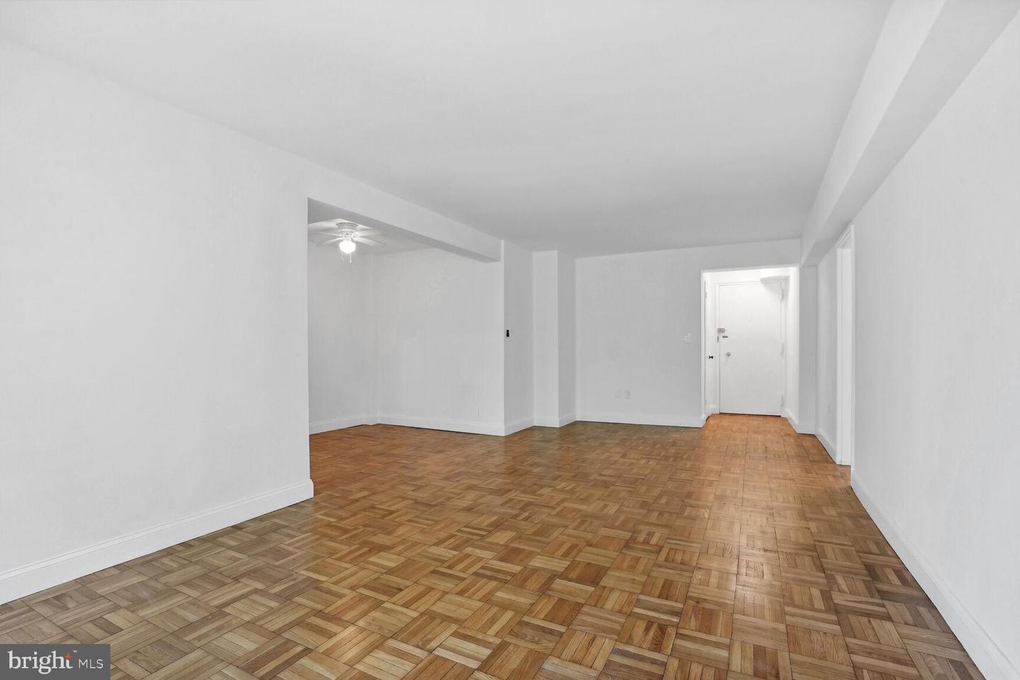 3901 TUNLAW RD NW #502, WASHINGTON, District Of Columbia 20007, 1 Bedroom Bedrooms, ,1 BathroomBathrooms,Residential,For sale,3901 TUNLAW RD NW #502,DCDC2208610 MLS # DCDC2208610