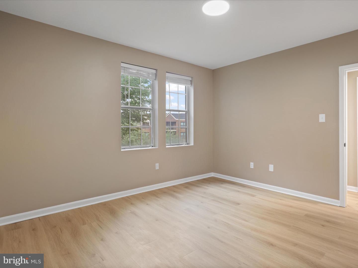 1909 KEY BLVD #11554, ARLINGTON, Virginia 22201, 1 Bedroom Bedrooms, ,1 BathroomBathrooms,Residential,For sale,1909 KEY BLVD #11554,VAAR2060002 MLS # VAAR2060002