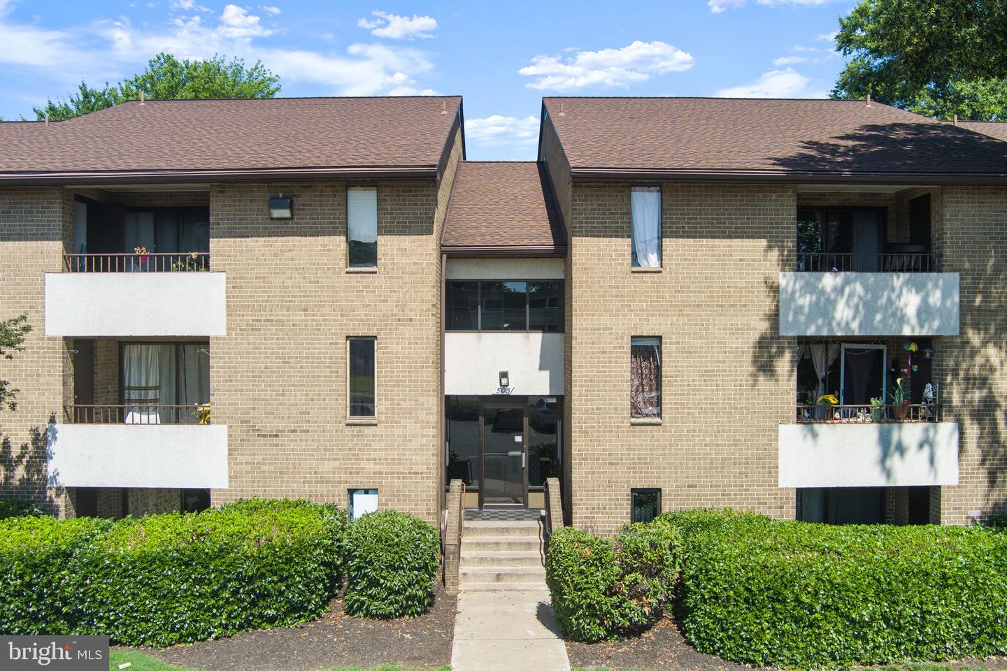 505 FLORIDA AVE #T3, HERNDON, Virginia 20170, 2 Bedrooms Bedrooms, ,2 BathroomsBathrooms,Residential,For sale,505 FLORIDA AVE #T3,VAFX2252860 MLS # VAFX2252860