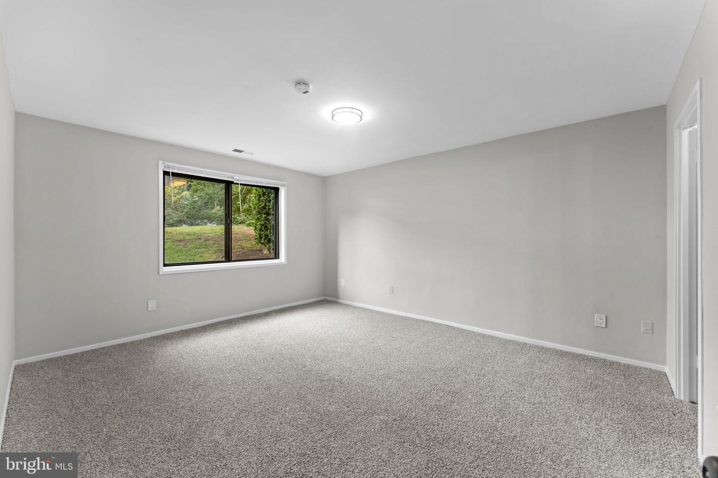 505 FLORIDA AVE #T3, HERNDON, Virginia 20170, 2 Bedrooms Bedrooms, ,2 BathroomsBathrooms,Residential,For sale,505 FLORIDA AVE #T3,VAFX2252860 MLS # VAFX2252860