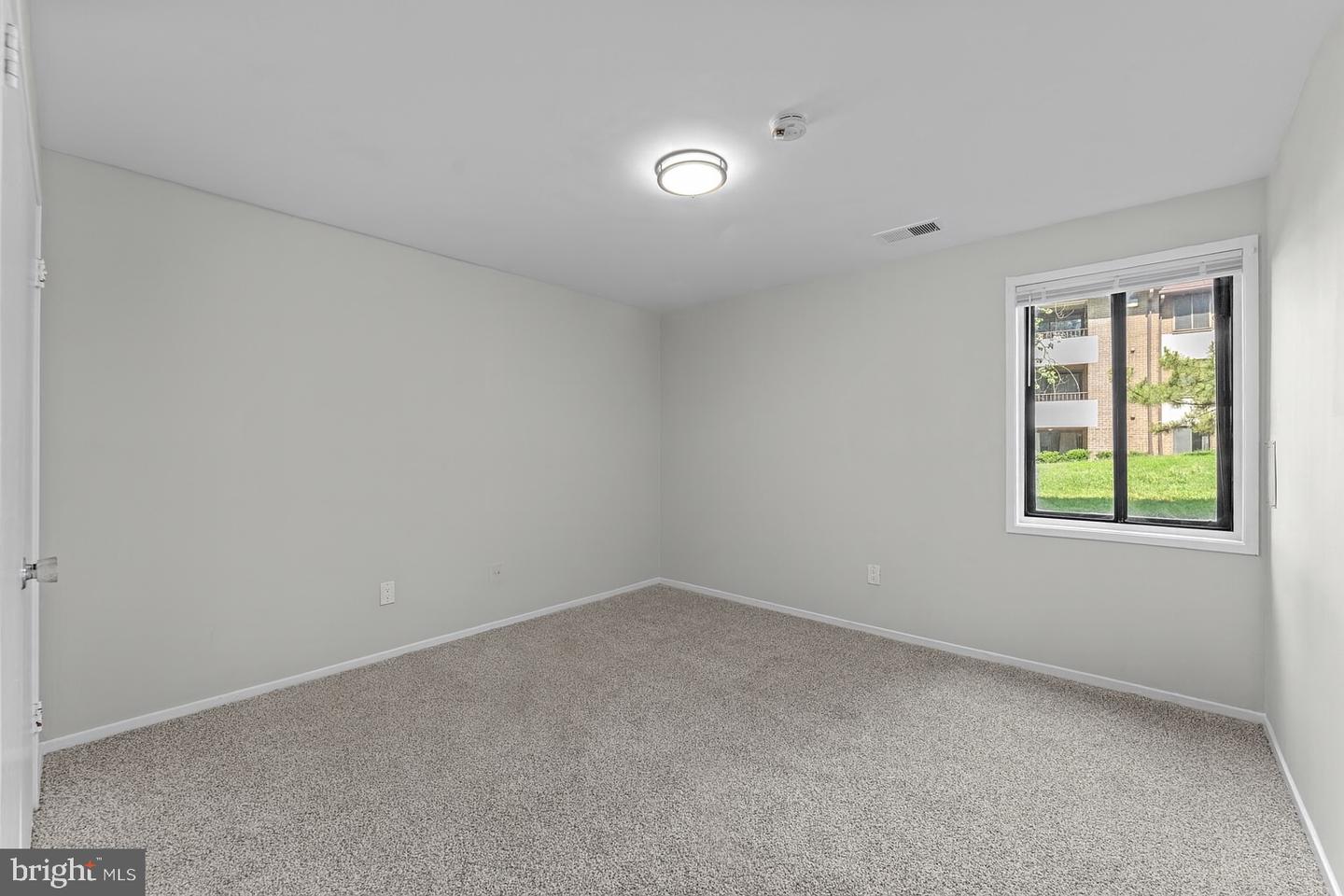 505 FLORIDA AVE #T3, HERNDON, Virginia 20170, 2 Bedrooms Bedrooms, ,2 BathroomsBathrooms,Residential,For sale,505 FLORIDA AVE #T3,VAFX2252860 MLS # VAFX2252860