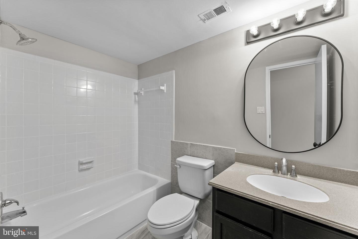 505 FLORIDA AVE #T3, HERNDON, Virginia 20170, 2 Bedrooms Bedrooms, ,2 BathroomsBathrooms,Residential,For sale,505 FLORIDA AVE #T3,VAFX2252860 MLS # VAFX2252860