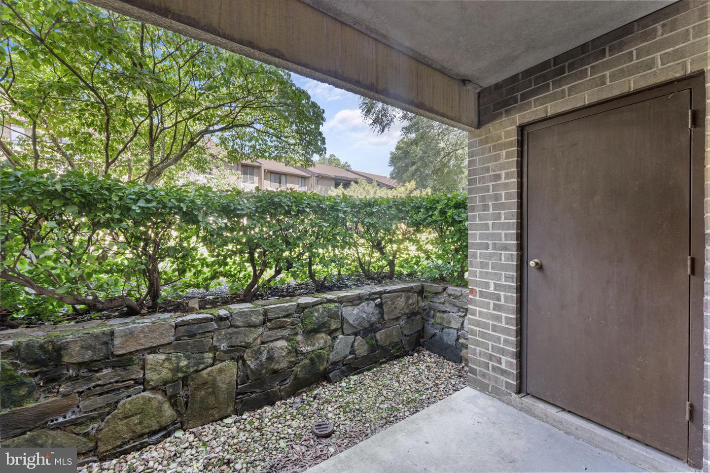 505 FLORIDA AVE #T3, HERNDON, Virginia 20170, 2 Bedrooms Bedrooms, ,2 BathroomsBathrooms,Residential,For sale,505 FLORIDA AVE #T3,VAFX2252860 MLS # VAFX2252860