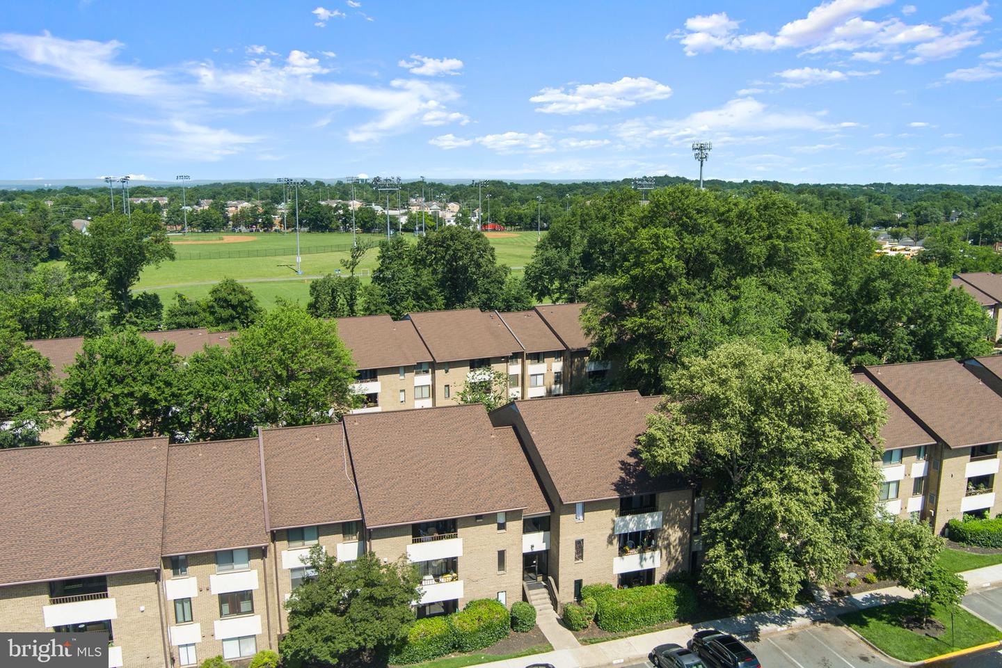 505 FLORIDA AVE #T3, HERNDON, Virginia 20170, 2 Bedrooms Bedrooms, ,2 BathroomsBathrooms,Residential,For sale,505 FLORIDA AVE #T3,VAFX2252860 MLS # VAFX2252860