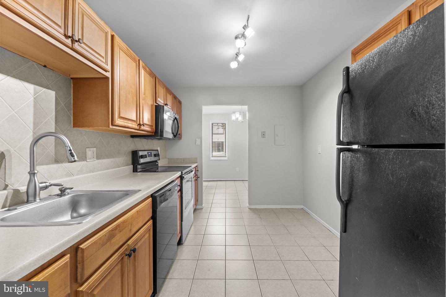 505 FLORIDA AVE #T3, HERNDON, Virginia 20170, 2 Bedrooms Bedrooms, ,2 BathroomsBathrooms,Residential,For sale,505 FLORIDA AVE #T3,VAFX2252860 MLS # VAFX2252860