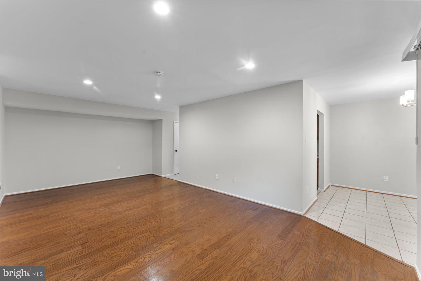 505 FLORIDA AVE #T3, HERNDON, Virginia 20170, 2 Bedrooms Bedrooms, ,2 BathroomsBathrooms,Residential,For sale,505 FLORIDA AVE #T3,VAFX2252860 MLS # VAFX2252860