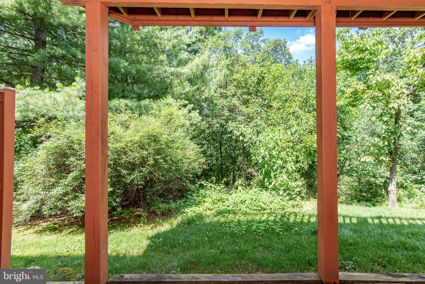 13416 BURROUGH FARM DR, HERNDON, Virginia 20171, 3 Bedrooms Bedrooms, ,2 BathroomsBathrooms,Residential,For sale,13416 BURROUGH FARM DR,VAFX2252864 MLS # VAFX2252864