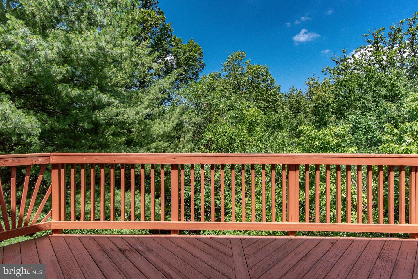 13416 BURROUGH FARM DR, HERNDON, Virginia 20171, 3 Bedrooms Bedrooms, ,2 BathroomsBathrooms,Residential,For sale,13416 BURROUGH FARM DR,VAFX2252864 MLS # VAFX2252864