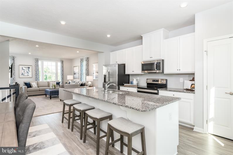 10511 ENCORE DR #LAST MOZART END UNIT, MANASSAS, Virginia 20109, 4 Bedrooms Bedrooms, ,3 BathroomsBathrooms,Residential,For sale,10511 ENCORE DR #LAST MOZART END UNIT,VAPW2098388 MLS # VAPW2098388