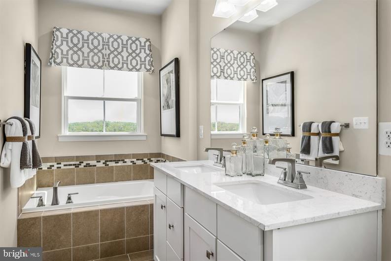 8246 WILLOWBEND TURN #LAST STRAUSS ENDUNIT, MANASSAS, Virginia 20109, 4 Bedrooms Bedrooms, ,3 BathroomsBathrooms,Residential,For sale,8246 WILLOWBEND TURN #LAST STRAUSS ENDUNIT,VAPW2098390 MLS # VAPW2098390