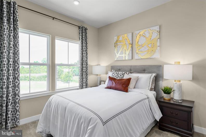 8246 WILLOWBEND TURN #LAST STRAUSS ENDUNIT, MANASSAS, Virginia 20109, 4 Bedrooms Bedrooms, ,3 BathroomsBathrooms,Residential,For sale,8246 WILLOWBEND TURN #LAST STRAUSS ENDUNIT,VAPW2098390 MLS # VAPW2098390