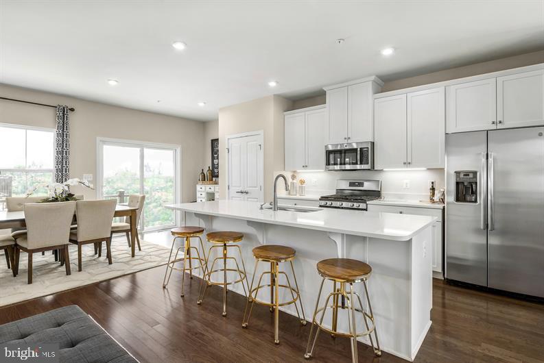 8246 WILLOWBEND TURN #LAST STRAUSS ENDUNIT, MANASSAS, Virginia 20109, 4 Bedrooms Bedrooms, ,3 BathroomsBathrooms,Residential,For sale,8246 WILLOWBEND TURN #LAST STRAUSS ENDUNIT,VAPW2098390 MLS # VAPW2098390