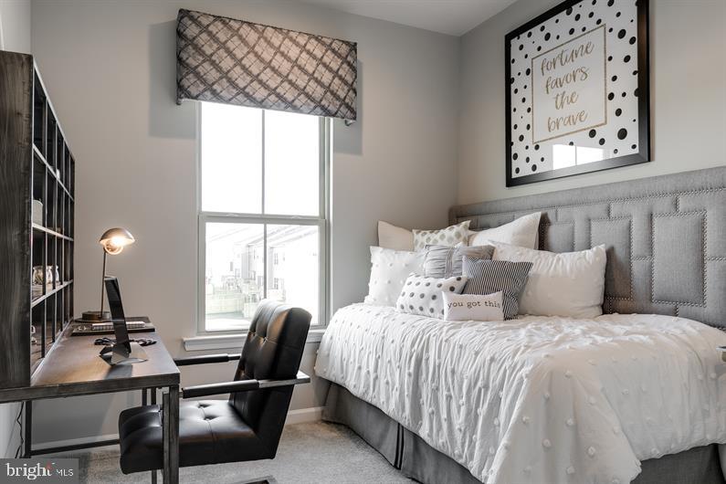 8246 WILLOWBEND TURN #LAST STRAUSS ENDUNIT, MANASSAS, Virginia 20109, 4 Bedrooms Bedrooms, ,3 BathroomsBathrooms,Residential,For sale,8246 WILLOWBEND TURN #LAST STRAUSS ENDUNIT,VAPW2098390 MLS # VAPW2098390