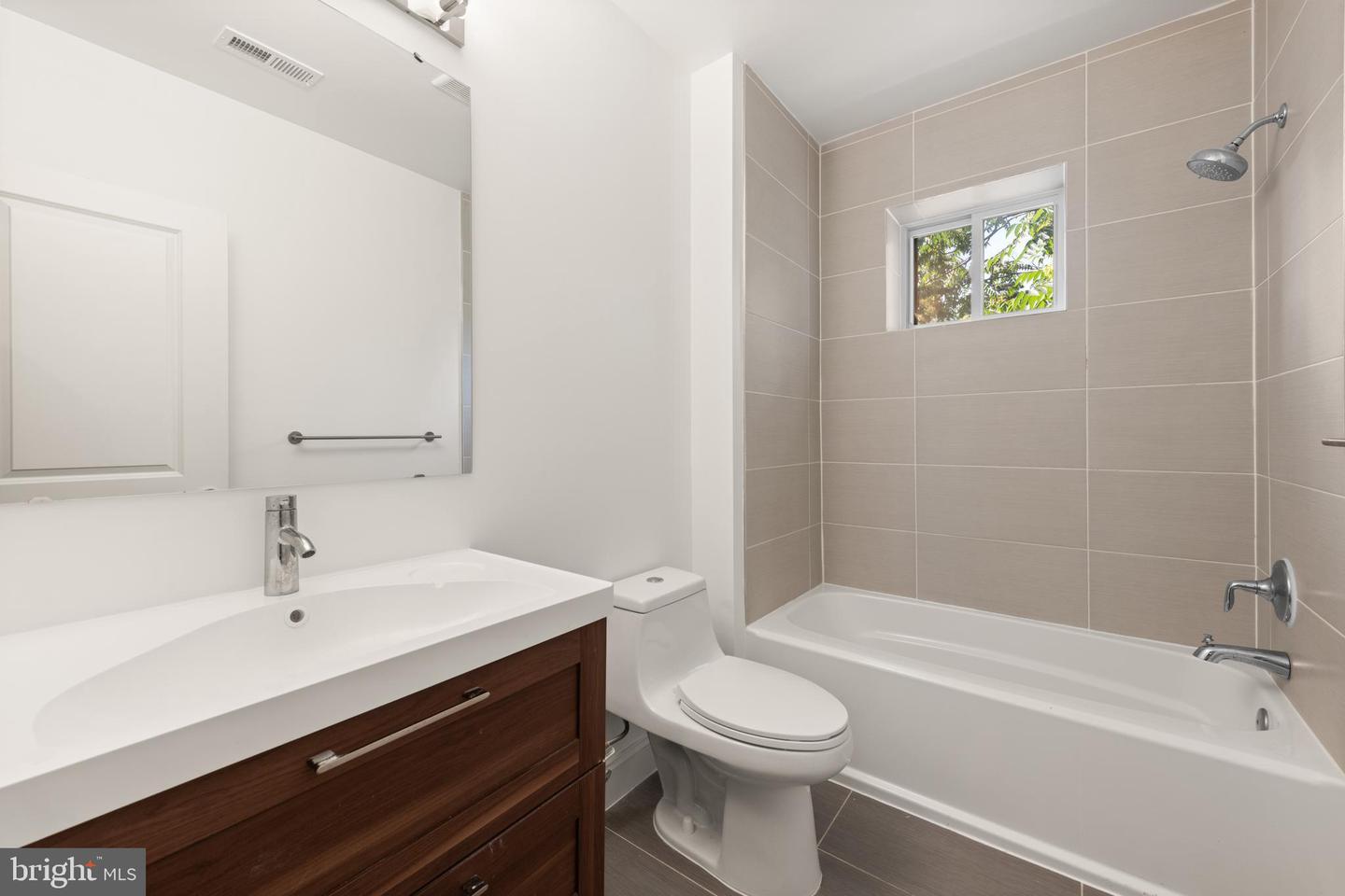 758 GRESHAM PL NW, WASHINGTON, District Of Columbia 20001, 4 Bedrooms Bedrooms, ,3 BathroomsBathrooms,Residential,For sale,758 GRESHAM PL NW,DCDC2208622 MLS # DCDC2208622 758 GRESHAM PL NW, WASHINGTON, District Of Columbia 20001, 4 Bedrooms Bedrooms, ,3 BathroomsBathrooms,Residential,For sale,758 GRESHAM PL NW,DCDC2208622 MLS # DCDC2208622